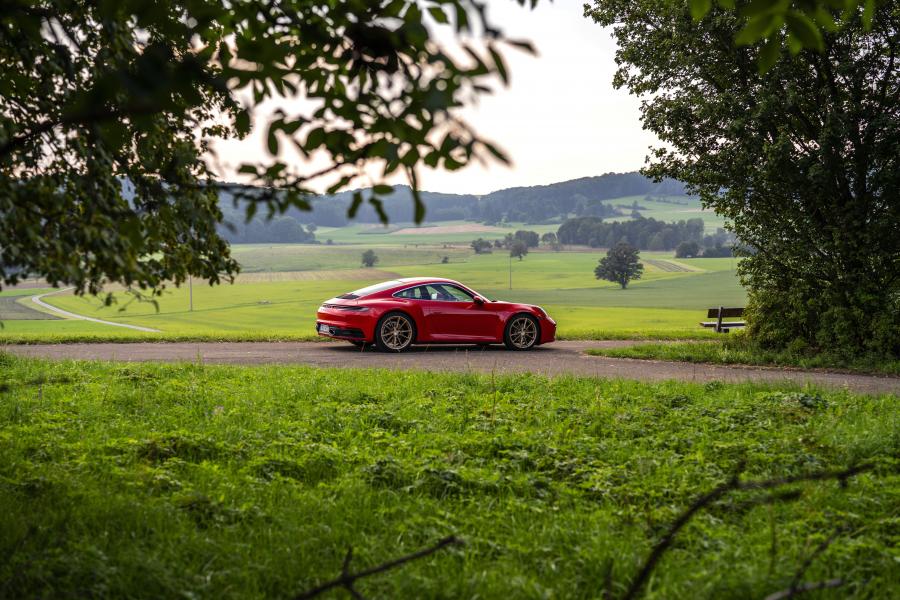  Porsche 911 Carrera (992) 2019 года  (WW) (фото 71 из 148)